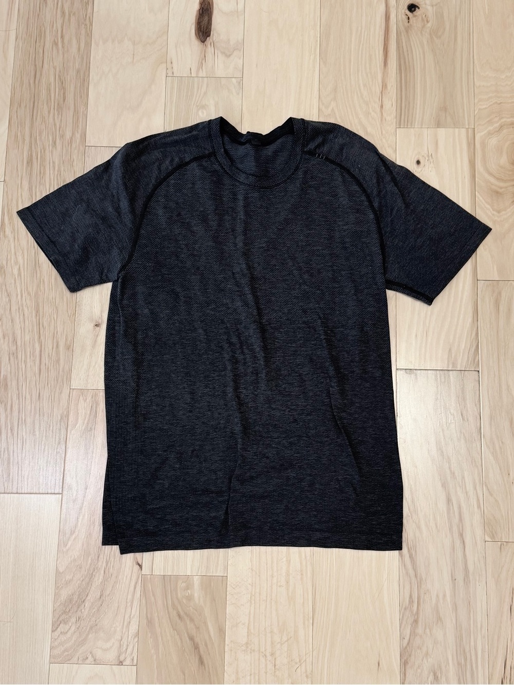 Lululemon Men’s Metal Vent Tech Short Sleeve Shirt